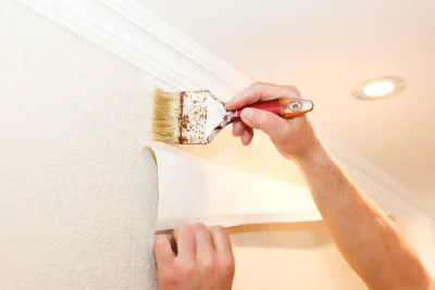 Pose de papier peint à Coucy — revêtements muraux et toiles de verre